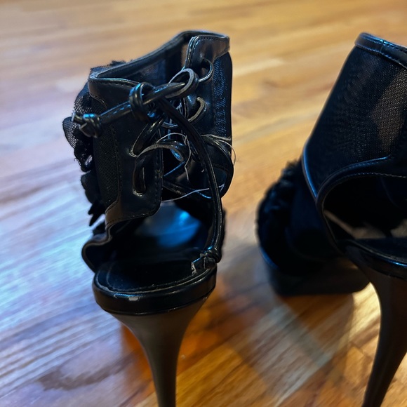 Embellished Flower Black Mesh Bootie Colin Stuart size 9 - Picture 5 of 9